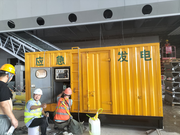 东城街道怎样判断空气滤清器是否需要更换？